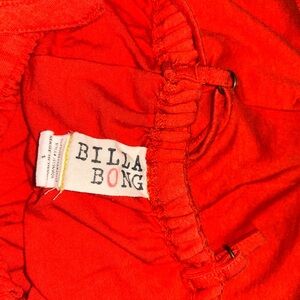 Billabong Red Tank Top Vibrant Beachwear Essential
